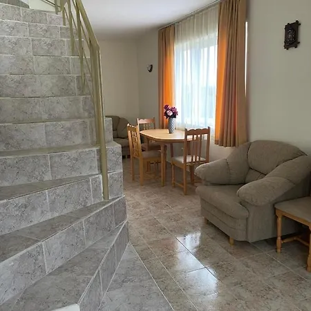 Rutland Sp Apartment