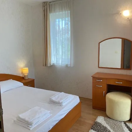 Apartment Rutland Sp *